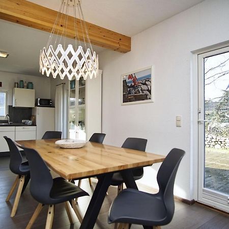 Komfortables Haus Mit Kamin, Sauna, Garten, Terrasse - Ferienhaus Sternschnuppe Wiek auf Rügen Kültér fotó